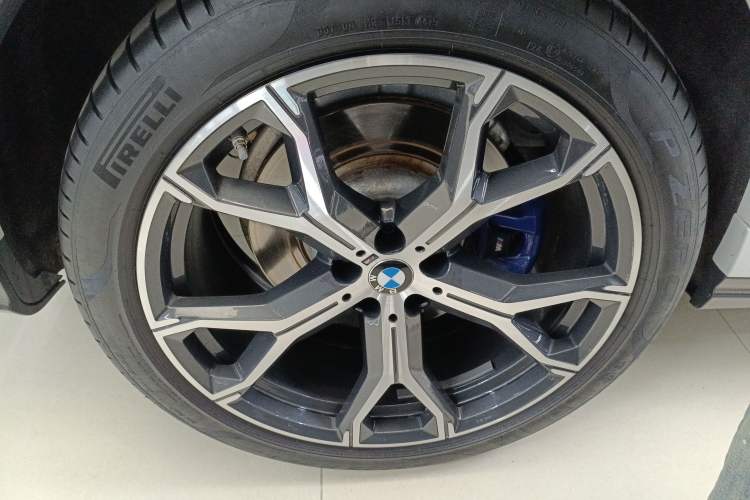 Used BMW X6 2020 xDrive40i Luxury Model with M Sport Package
