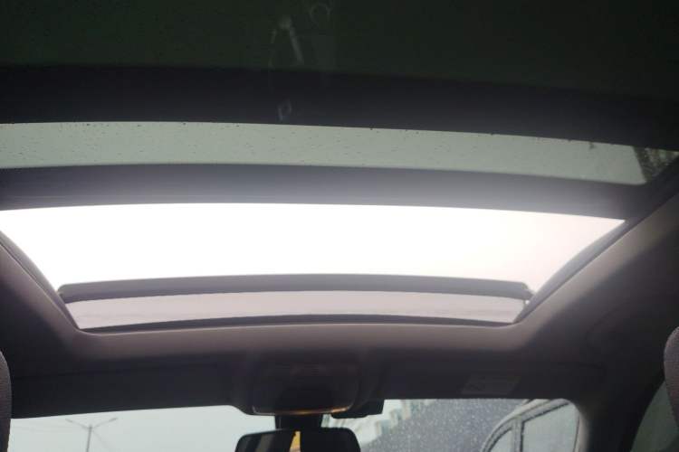 Used BMW 3 Series GT 2019 320i Sport Edition Headliner