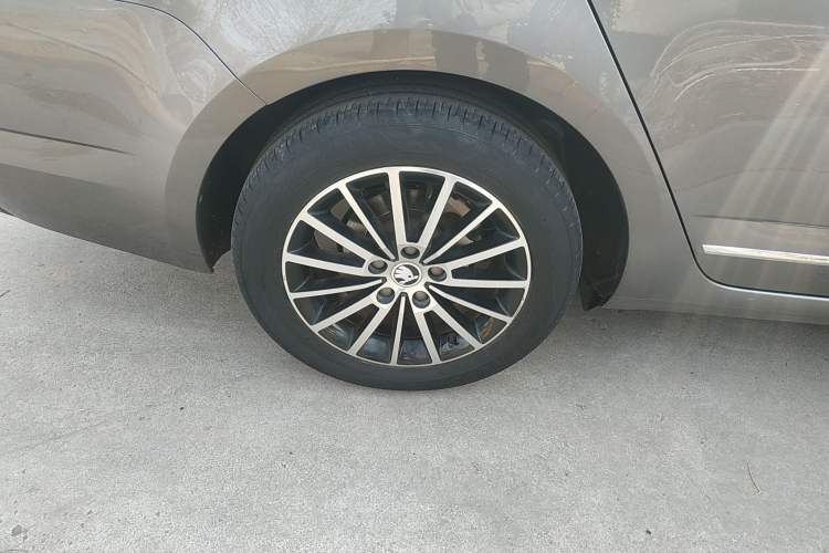 Used Skoda Octavia 2018 1.6L Automatic Luxury Edition