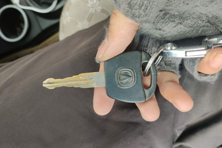 Used CHANGAN Benni mini 2012 1.0L Manual Fashion Edition China IV Standard