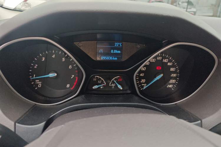 Used Ford Focus 2012 Sedan 1.6L Manual Comfort Model