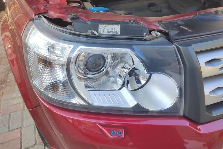 Used Land Rover Freelander 2 2010 3.2 i6 Automatic HSE Gasoline Version