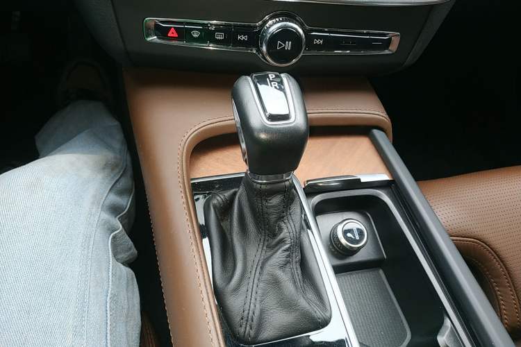 Used Volvo S90 2018 T5 Prestige Edition