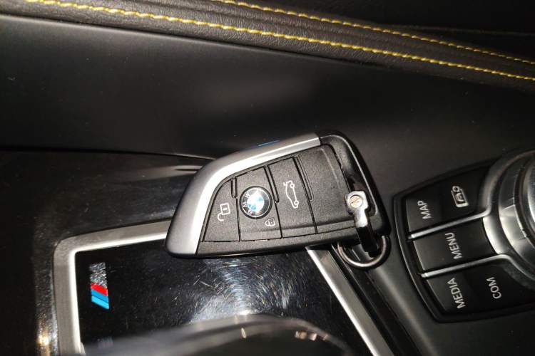 Used BMW X2 2023 sDrive 25i Shining Edition
