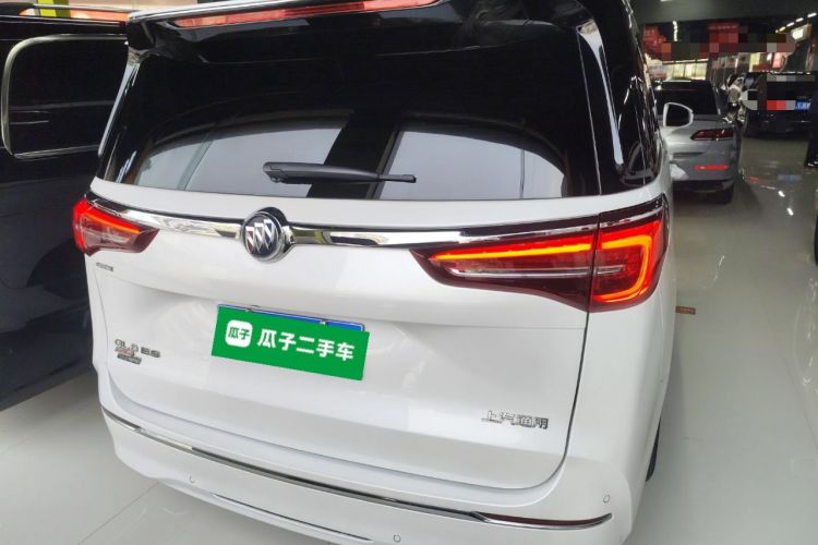 Used Buick GL8 2022 ES Landtrek 653T Comfort Edition