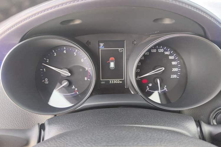 Used Toyota IZOA 2018 2.0L Yichi Version China VI Standard
