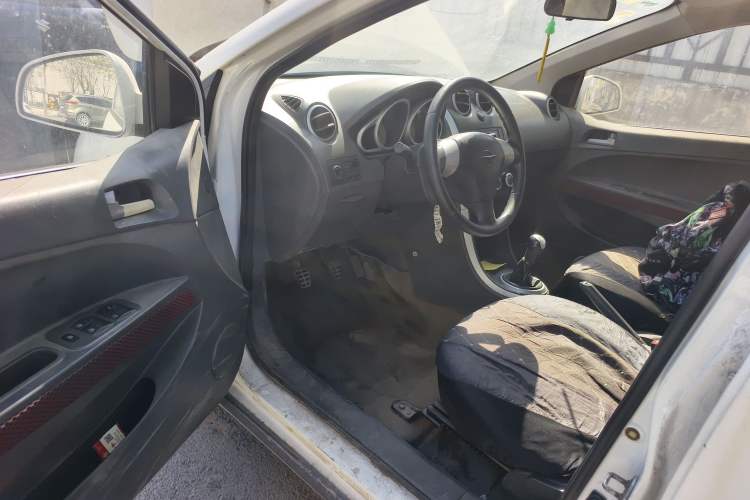 Used Haima Qubit 2012 1.3L Manual Cool Edition Driver Seat