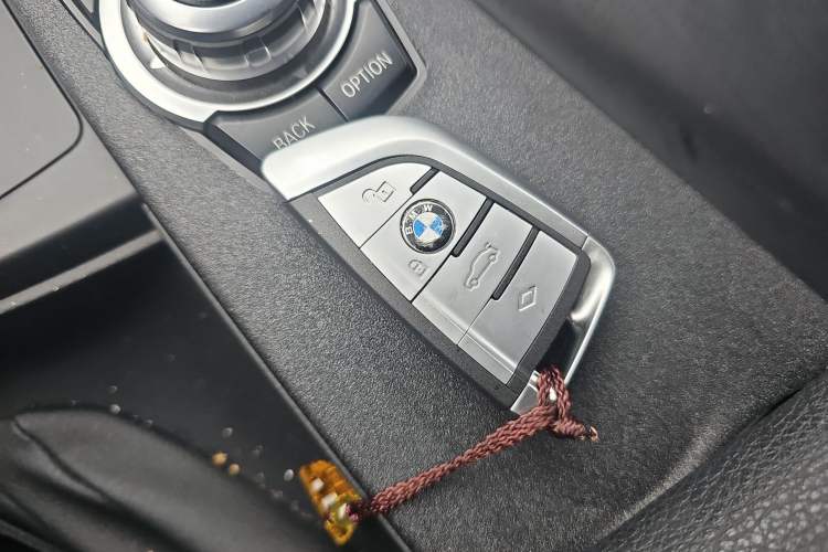 Used BMW 3 Series 2016 320Li Fashion Model