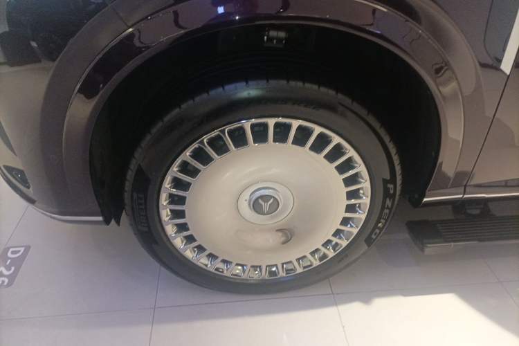 Used VOYAH Titan 2026 Model Max+ Left Front Wheel Hub