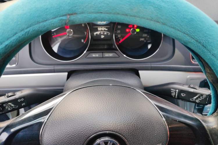 Used Volkswagen Gran Lavida 2015 230TSI DSG Comfort Edition