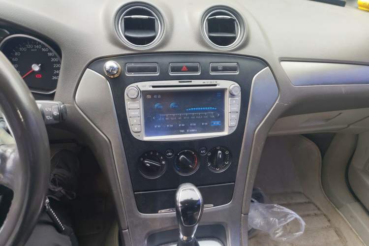 Used Ford Mondeo 2011 2.3L Fashion Edition