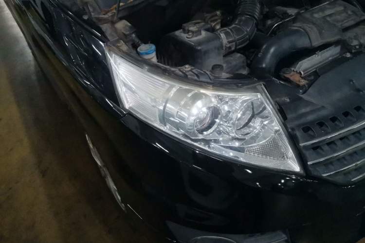 Used JAC Group Refine M5 2016 2.0T Gasoline Automatic Business Edition Right Front Headlight
