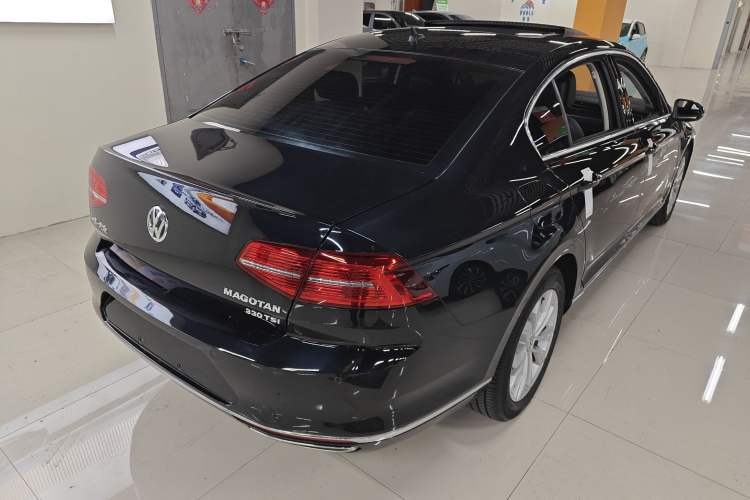Used Volkswagen Magotan 2019 330TSI DSG Luxury Model China V Standard
