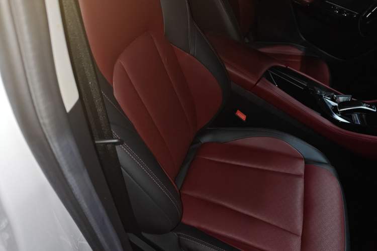 Used Dongfeng Aeolus AX7 2023 Mach Edition 1.5T DCT DF31