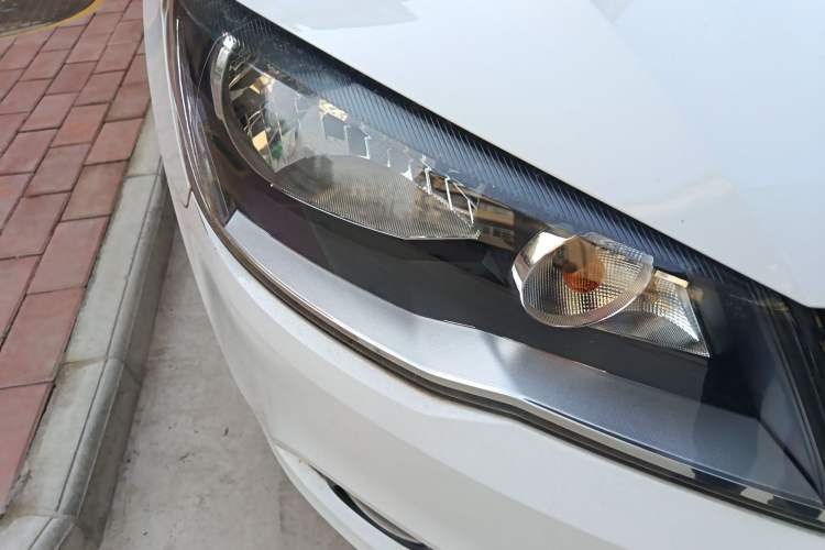 Used Volkswagen Jetta 2013 1.6L Manual Comfort Model