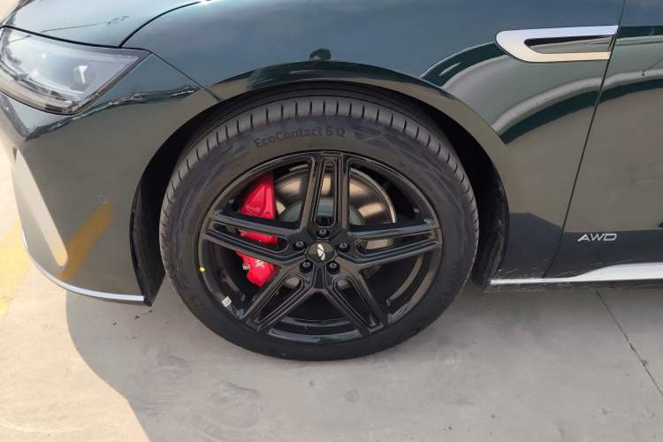 Used Chery Fulwin A9L 2025 Model, Four-Wheel Drive High-Energy Peak Edition Left Front Wheel Hub