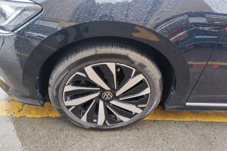 Used Volkswagen Passat 2024 380TSI Elite Edition