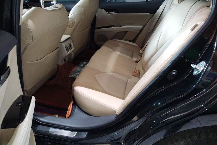 Used Toyota Camry 2019 2.5G Luxury Edition China VI Standard