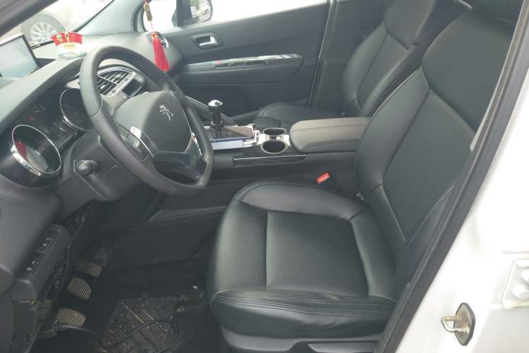 Used Peugeot 3008 2015 2.0L Manual Classic Edition Left Front Seat