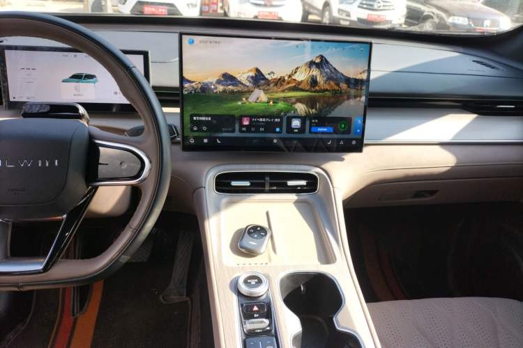 Used Chery Fengyun T8 2025 1.5T 130km Deluxe Version 7 Seats