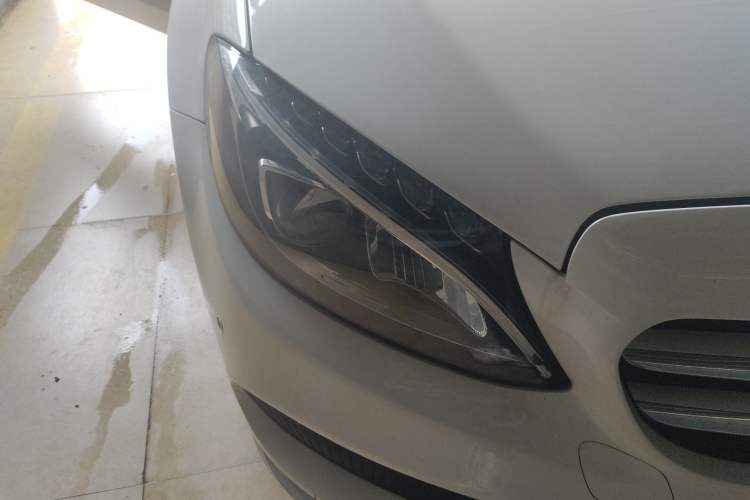 Used Mercedes-Benz C-Class 2017 Facelift C 200 L Sport Edition Right Front Headlight