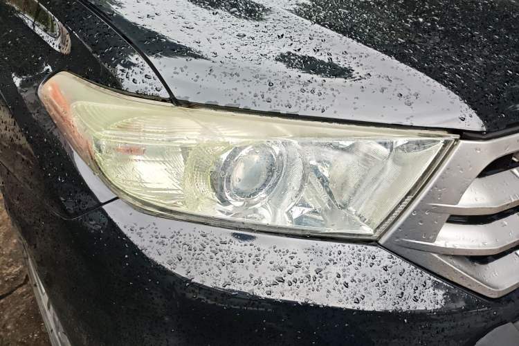 Used Toyota Highlander 2012 2.7L Two-Wheel Drive 7-Seater Luxury Edition