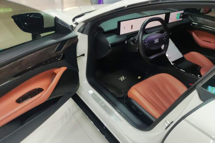 Used IM L7 2022 Dynamic Model