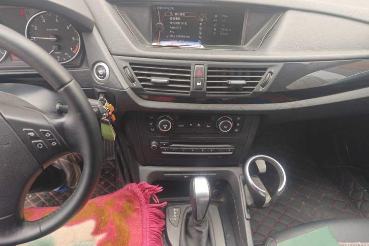 Used BMW X1 2010 sDrive18i Luxury Model