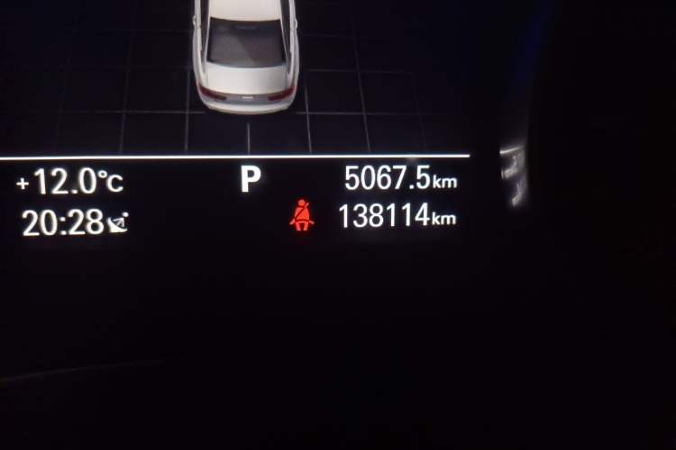 Used Audi A6L 2016 TFSI Technology Edition Odometer Close Up