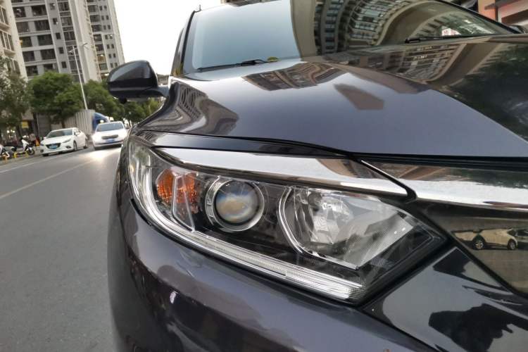 Used Honda Vezel 2020 1.5L CVT Pioneer Edition Right Front Headlight