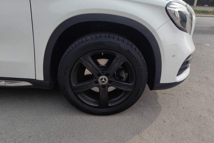 Used Mercedes-Benz GLA 2019 GLA 200 Fashion Model Right Front Wheel Hub