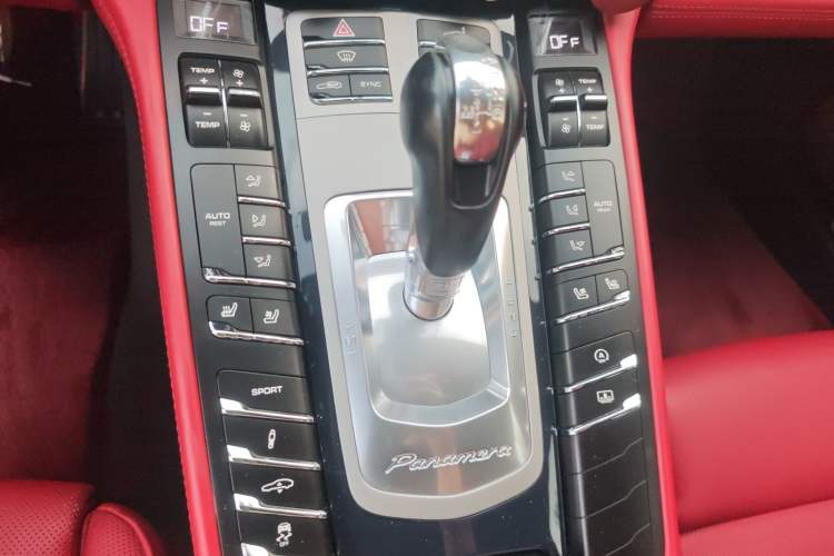 Used Porsche Panamera 2014 Panamera S Executive 3.0T Gear Lever