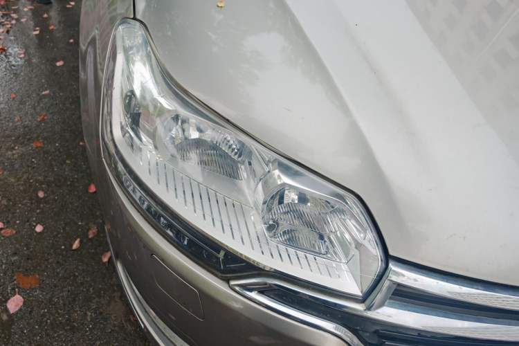 Used Citroen C5 2014 1.6T Automatic Luxury Model Right Front Headlight
