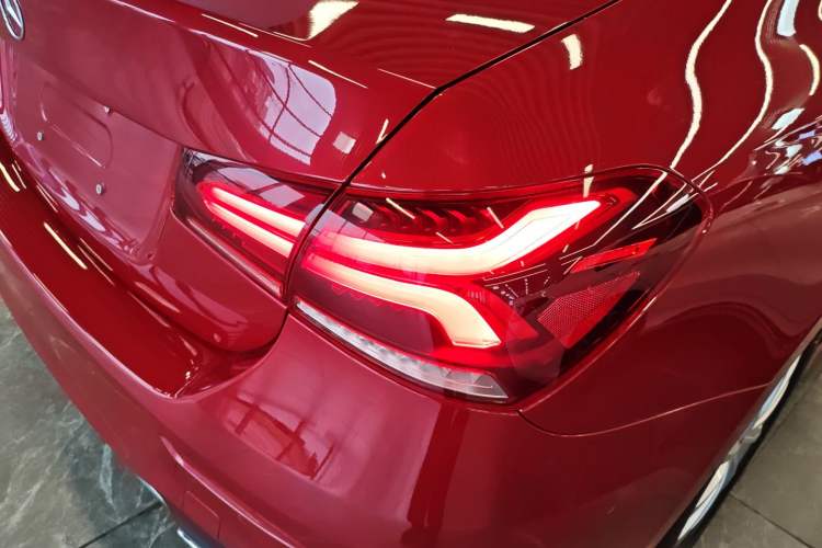 Used Mercedes-Benz A-Class 2021 A 200 L Sport Sedan Fashion Model
