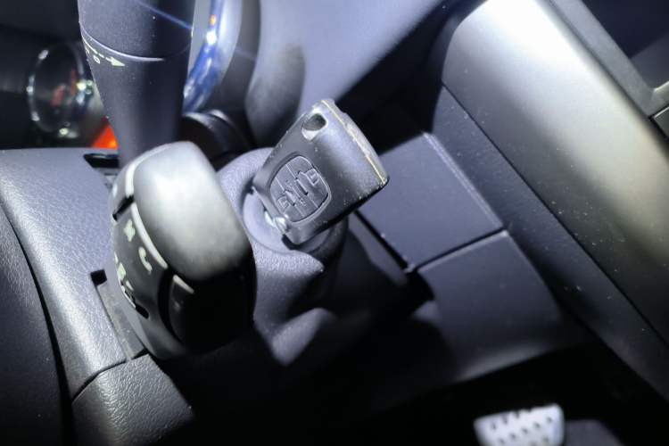 Used Peugeot 207 2013 1.6L CC Automatic Fashion Edition Vehicle Key