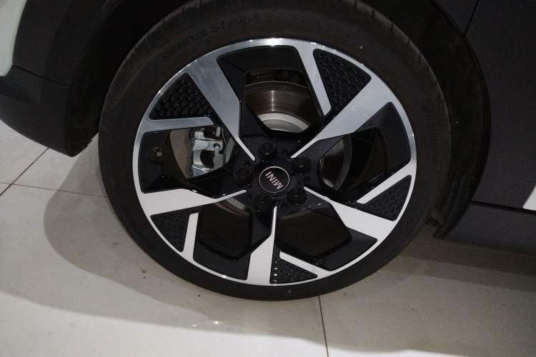 Used MINI MINI 2025 2.0T COOPER S Artist Five-Door Edition