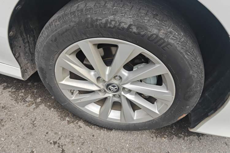 Used Toyota Camry 2023 2.0G Luxury Edition