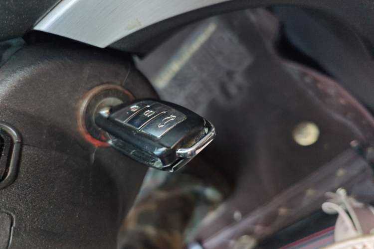 Used Geely Auto Vision 2016 1.5L Manual Happiness Edition
