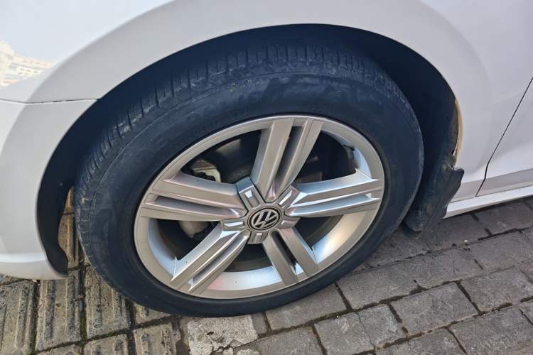 Used Volkswagen Lamando 2018 280TSI DSG Comfort Edition
