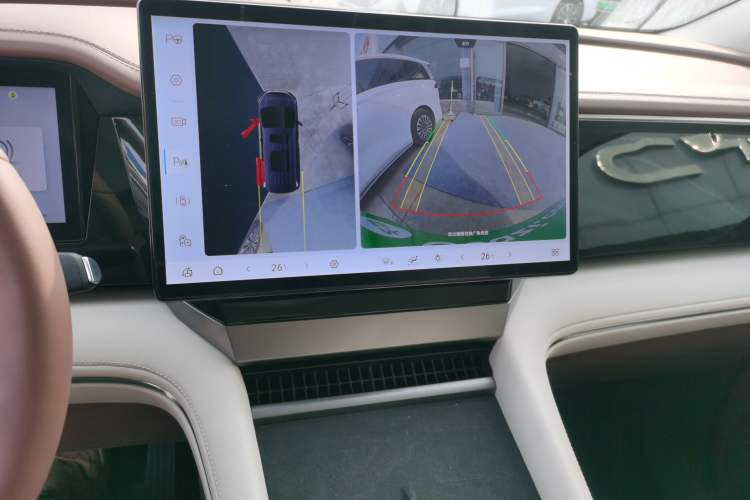 Used BYD Xia 2025 DM-i 1.5T 100km Leading Model
