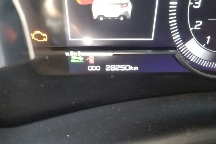 Used Subaru BRZ 2022 2.4L Manual Version Odometer Close Up