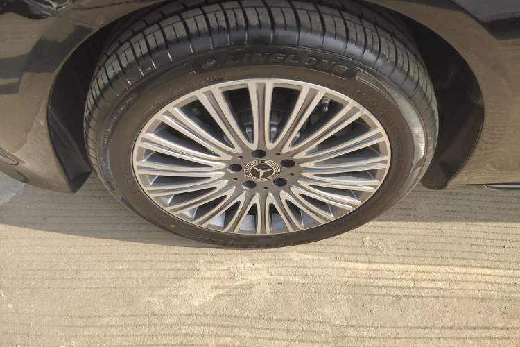 Used Mercedes-Benz E-Class 2022 E 300 L Stylish Model