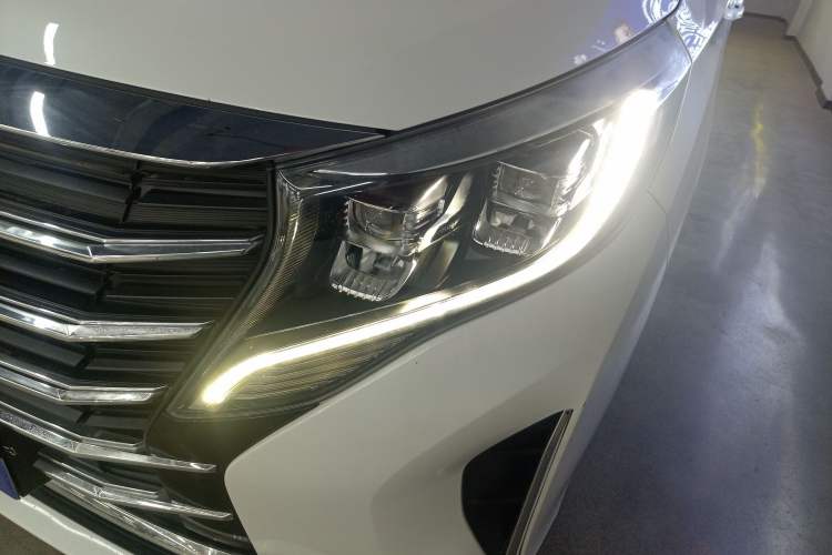 Used GAC Trumpchi M8 2021 Revised Version Lingxiu Series 390T Luxury Edition
