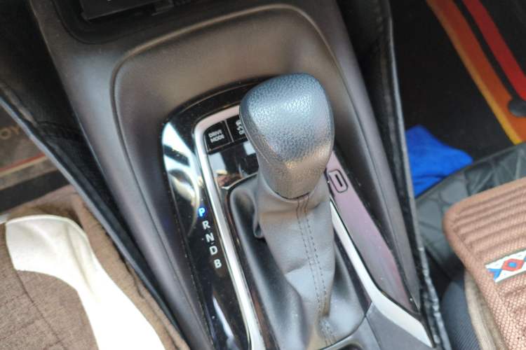 Used Toyota Levin 2019 Dual-Engine 1.8H E-CVT Luxury Edition China VI Standard