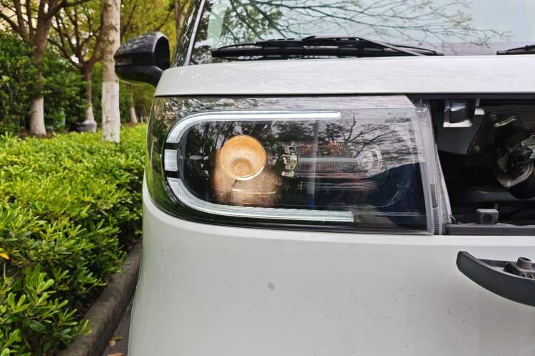 Used SAIC MAXUS Dana V1 2024 V1 Long Wheelbase High Roof (51 kWh)