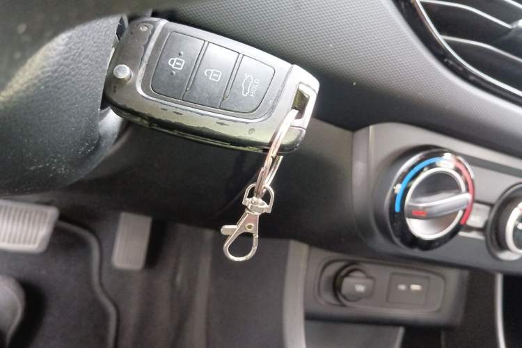 Used Hyundai Celesta 2018 1.6L Automatic GL Enjoyment Edition China VI compliant
