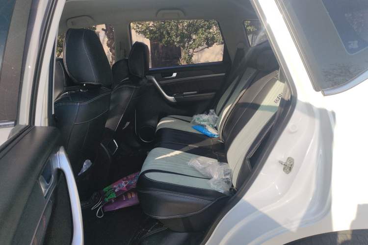 Used Haval M6 2017 1.5T Automatic Two-Wheel Drive Urban Model