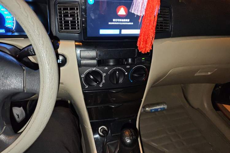 Used BYD F3 2013 Energy-Efficient Model 1.5L Manual Comfort Version Audio And AC Panel