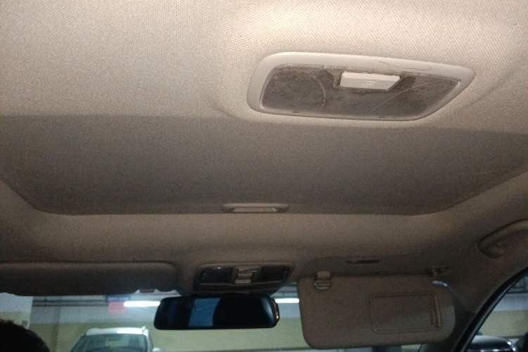 Used Hyundai ix35 2015 2.0L Automatic 2WD Smart Type China IV
