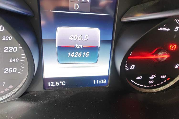 Used Mercedes-Benz GLC 2017 GLC 260 4MATIC Dynamic Edition
